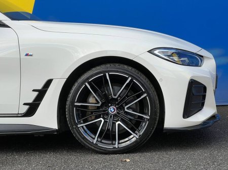 2022 BMW i4 XDRIVE40E M-SPORT COMPETITION // VIRTUAL COCKPIT // NEW 20" COMPETITION ALLOYS // AMBIENT LIGHTING €34,900 thumbnail