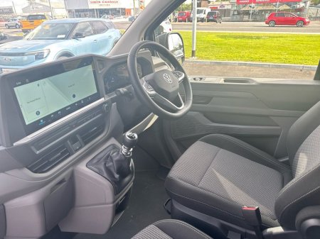 2025 Volkswagen Transporter  €33,495