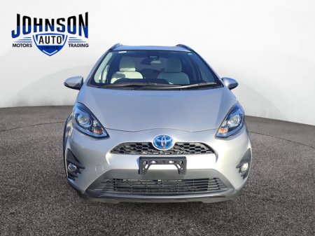 2017 Toyota Aqua 1.5 Hybrid Cross Full Leather Cross €13,900