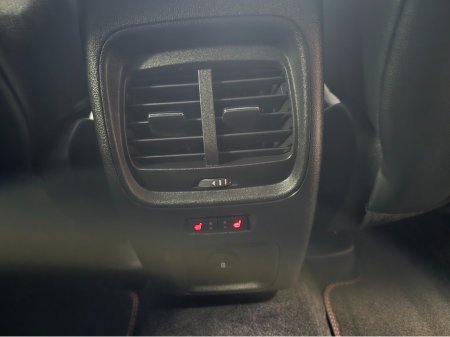 2025 Ford Kuga ST-LINE PHEV PAN ROOF €39,800 thumbnail