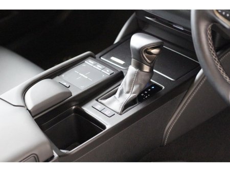 2020 Lexus ES 300 H 2.5 ES CVT 215BHP €30,899 thumbnail