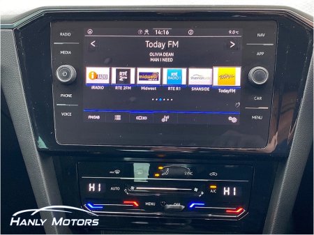 2022 Volkswagen Passat BUSINESS 2.0 TDI MANUAL 6SPEED FWD 150 4DR €25,995 thumbnail