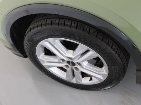 2022 Audi Q2 30 TDI 116HP SE 4DR €29,999 thumbnail