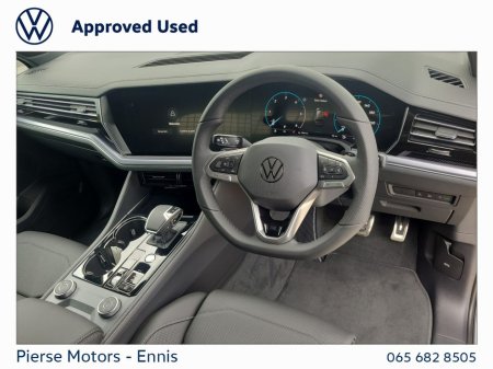 2025 Volkswagen Touareg CV 3.0TDI 231HP R LINE 4M DSG €79,950