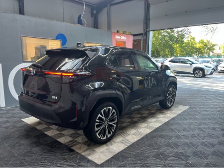 2021 Toyota Yaris Cross €22950! 2021 YARIS CROSS 1.5 HYBRID / 80k KMs / HEATED SEATS , REVERSE CAMERA , ADAPTIVE CRUISE & MORE €22,950 thumbnail