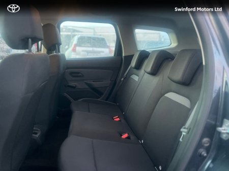 2021 Dacia Duster ESSENTIAL BLUE DCI 115 RE 5DR thumbnail