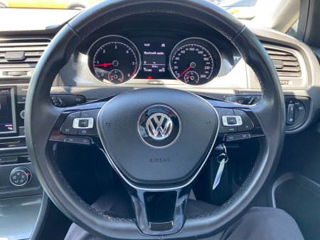 2019 Volkswagen Golf  €11,341 thumbnail