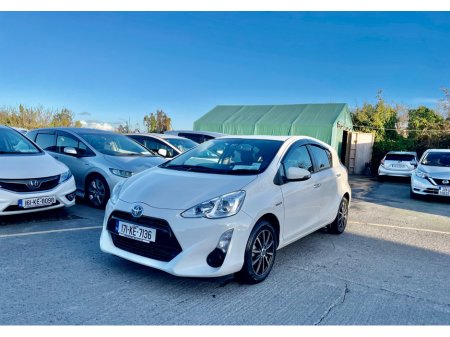 2017 Toyota Aqua Hybrid €11,299