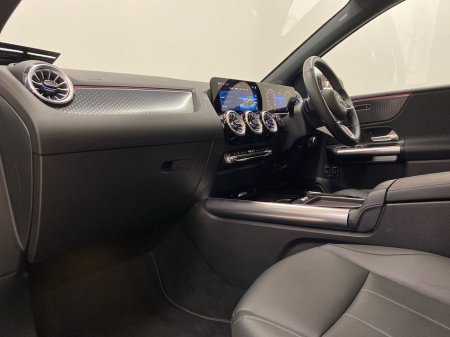 2023 Mercedes-Benz B Class B 250 e PHEV | Progressive Plus | Panoramic Sunroof €44,950 thumbnail