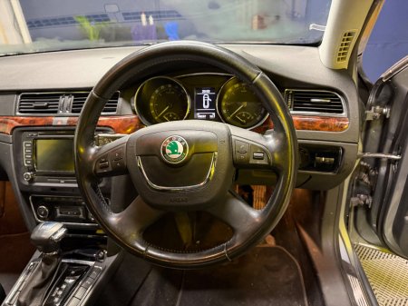 2014 Skoda Superb 2.0 TDI 140HP Elegance DSG €14,500 thumbnail