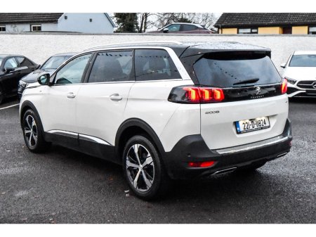 2022 Peugeot 5008 1.5 BlueHDi 130bhp GT Black Pack €32,850