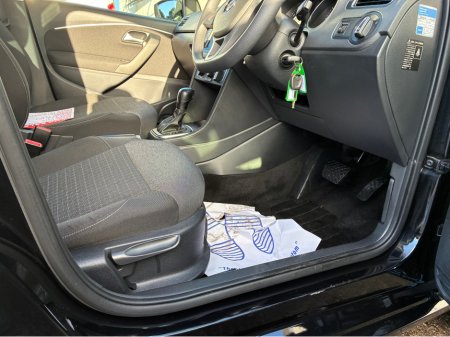 2016 Volkswagen Polo 1.2i TSI Petrol Automatic Comfortline €13,500 thumbnail