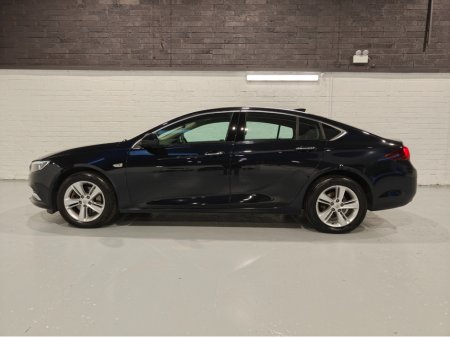 2017 Opel Insignia GRAND SPORT SE 2.0 17 170PS 5DR €10,850 thumbnail