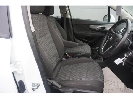 2016 Opel Mokka SC 1.6 CDTI 136PS 4DR thumbnail