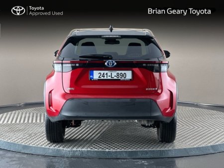 2024 Toyota Yaris Cross SOL Hybrid Top of the range €31,950