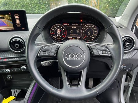 2018 Audi Q2 SPORT 1.0 TFSI AUTO // AMBIENT LIGHTING // APPLE CARPLAY/ANDROID AUTO // HEATED SEATS €20,950