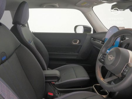 2025 MINI Hatch Cooper S 3 Door €36,900 thumbnail