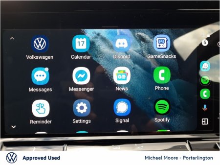 2024 Volkswagen Golf 1.5 TSI 130HP R-Line €33,950 thumbnail