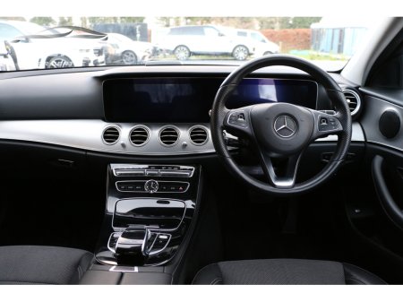 2016 Mercedes-Benz E Class E220D AUTO €19,995 thumbnail