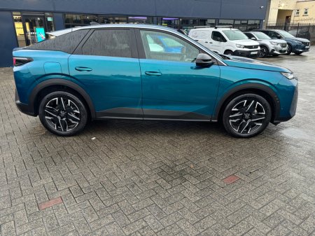 2025 Peugeot 3008  €40,950