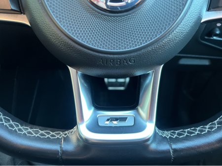 2020 Volkswagen Tiguan R-LINE 4MOTION AUTOMATIC 2.0 DIESEL //LOW MILES//MASSIVE SPEC//FULL LEATHER//DYNAUDIO SOUND SYSTEM//360 PARKING CAMERAS//HEAD UP DISPLAY// €34,950 thumbnail