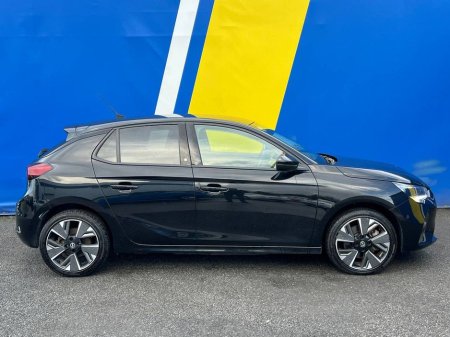 2022 Opel Corsa e ELITE AUTO // HEATED SEATS // APPLE CARPLAY/ANDROID AUTO // DIGITAL CLUSTER €15,900