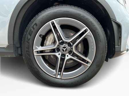 2022 Mercedes-Benz GLC Class 300E AMG Line 4Matic Auto PHEV SUV €53,950 thumbnail