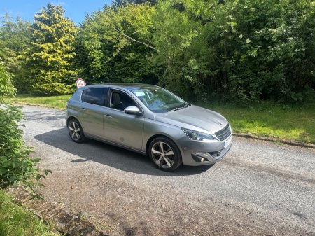 2015 Peugeot 308 1.2 5DR AUTO €11,899