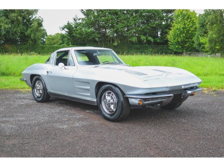 1963 Chevrolet Corvette STINGRAY 5.7 V8 2DR
