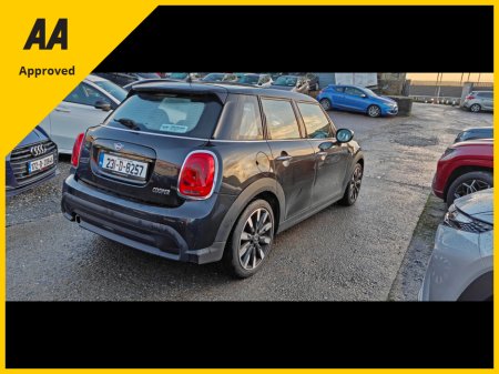 2023 MINI Cooper 2023 Auto Exclusive 5 Door 37369kms €28,950 thumbnail