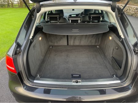 2013 Audi A4 2.0 TDI TECHNIK 136PS 5DR €7,950