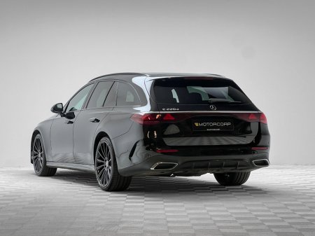 2024 Mercedes-Benz E Class E220D AMG LINE ESTATE €64,990 thumbnail
