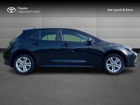 2023 Toyota Corolla COROLLA HYBRID LUNA H/B €28,995