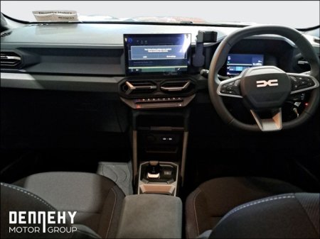 2026 Dacia Duster Expression Hybrid HEV 155 from 127.30 Euro per week €33,310