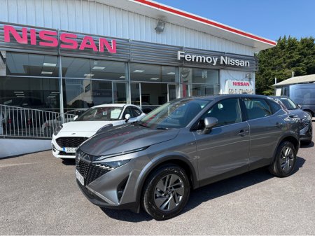 2025 Nissan Qashqai SV Heated Seats Camera Rear Sensors €36,995