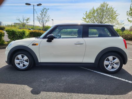 2016 MINI Hatch  €11,999