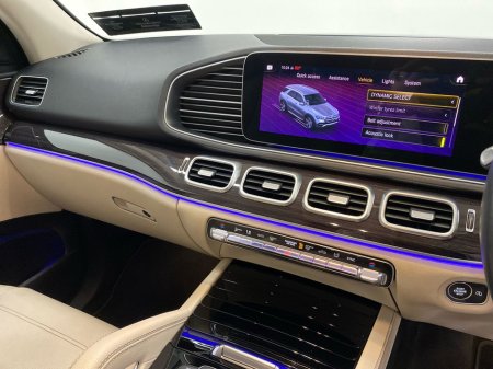 2022 Mercedes-Benz GLE Class GLE 300 d 4Matic (5 Seater) €69,950 thumbnail
