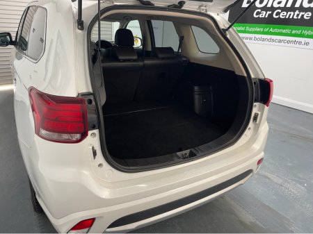 2016 Mitsubishi Outlander (Low Kms) HYBRID 2.0 PHEV AUTOMATIC 5DR MODEL  www.bolandscarcentre.ie €16,900 thumbnail