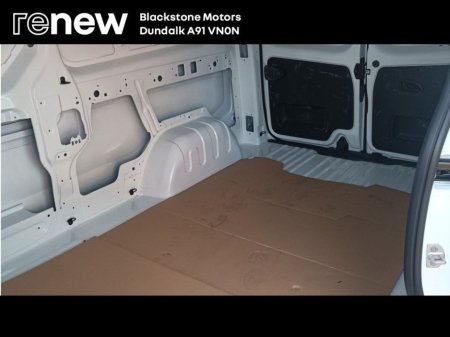 2024 Renault Trafic  €33,950 thumbnail