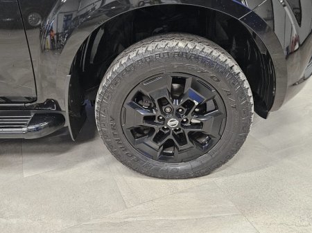 2020 Nissan Navara  €23,950 thumbnail