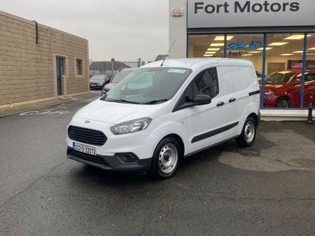 2022 Ford Transit Courier Base 1.5TD 75PS M6 2DR €11,000 thumbnail