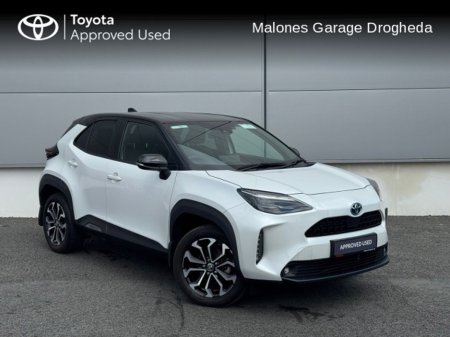 2023 Toyota Yaris Cross 1.5 Hybrid Luna Sport Call Now 041 980 2420