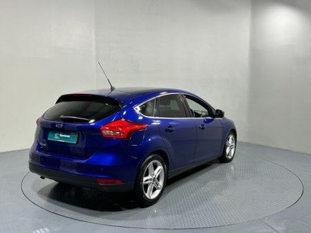 2017 Ford Focus Zetec 1.5 Tdci 171 €13,800 thumbnail