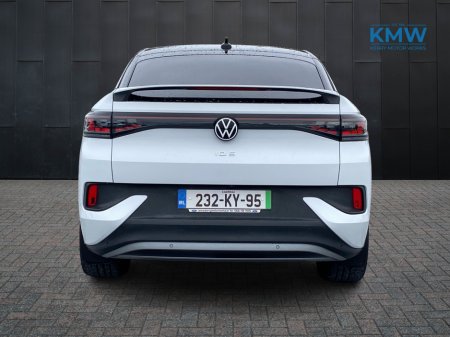 2023 Volkswagen ID.5 Pro Business 77KWh 174BHP €33,500 thumbnail
