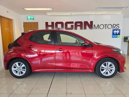 2022 Toyota Yaris * BLACK FRIDAY SPECIAL - CONTACT US FOR DETAILS * Hybrid Luna Automatic €17,950