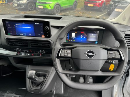 2026 Opel Vivaro Komfort | 1.5 | SWB | 120hp €30,077