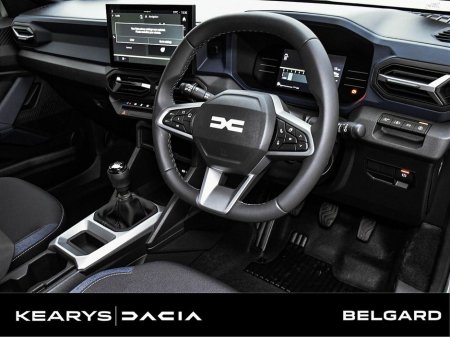 2025 Dacia Duster TCe 130 Expression €33,900 thumbnail