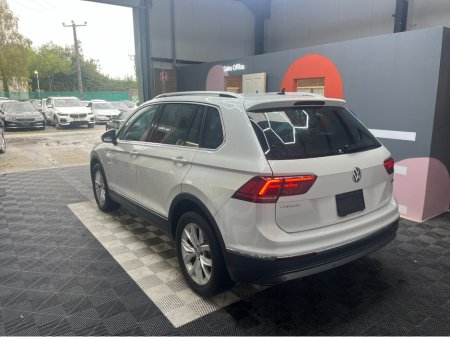 2018 Volkswagen Tiguan €25950! 2018 VOLKSWAGEN TIGUAN 2.0 DIESEL / 58K KMS / ADATPIVE CRUISE CONTROL, HEATED SEATS, REVERSE CAMERA & MORE €25,950