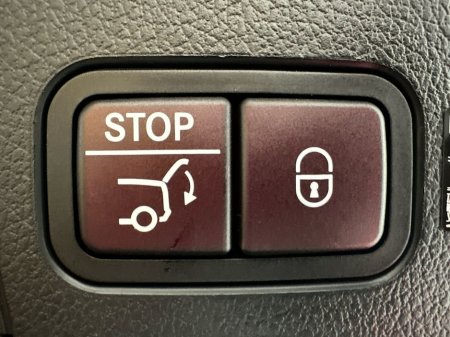 2026 Mercedes-Benz GLE Class GLE350 DE 4Matic Coupe AMG Exterior Line + PHEV €131,740 thumbnail