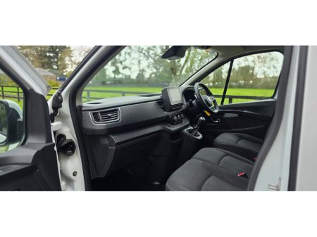 2023 Renault Trafic  €19,995 thumbnail